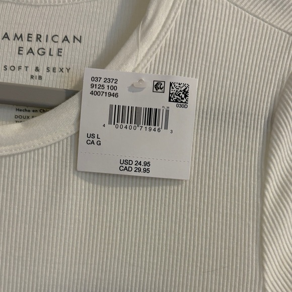 Amercian Eagle Women's Cream Short Sleeve Crewneck Top size large - Picture 4 of 5